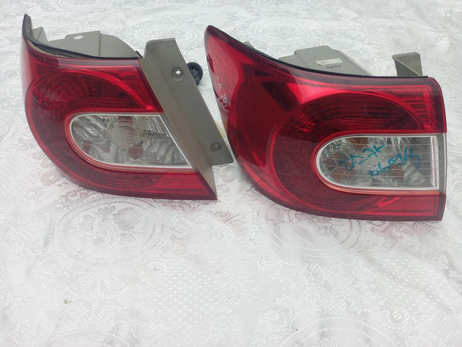 Продам задние фары от Epica 2 шт левых больших и левая правая маленьки