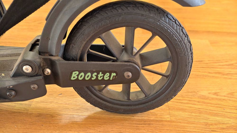 Trotineta eTwow Booster neagră, în stare foarte bună, sistem KERS!