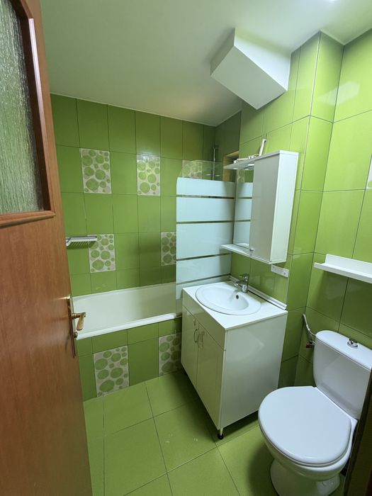 Vand Apartament 3 camere!