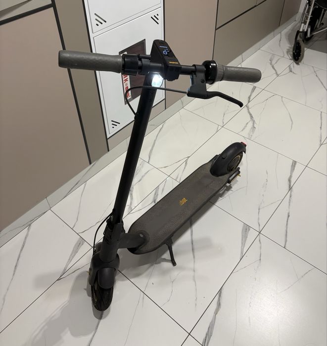 Электросамокат Ninebot G30P MAX