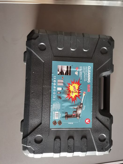 Pistol spalare cu presiune, 2 acumulatori inclusi, NOU