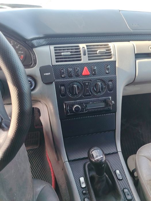 Продам мерседес Е 280