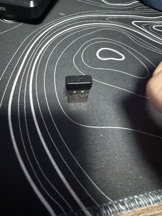 Мишка logitech g pro leauge of legends edition