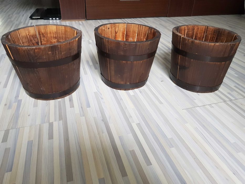 Продам цветочное кашпо