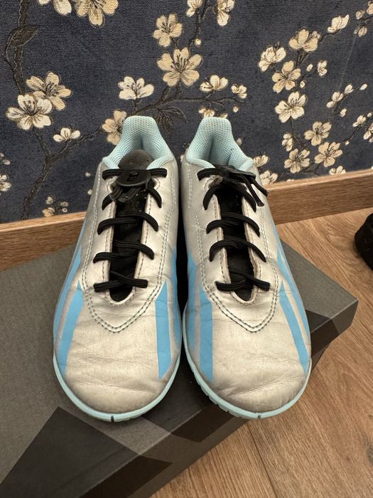 Футболни обувки Меси