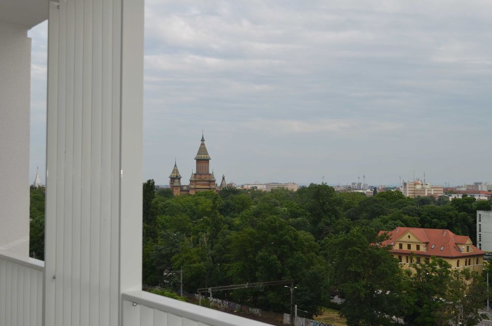 PROPRIETAR Apartament NOU LUX Complex Rezidential City of Mara CENTRAL 2 camere Parcare si Boxa incluse