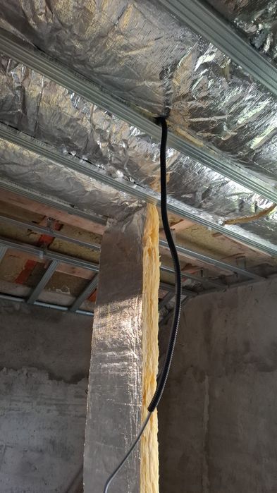 Zugrav.  Lucrari amenajari interioare