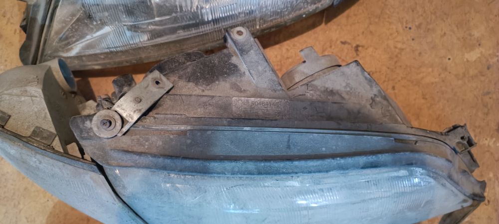 Продам фары и решетку