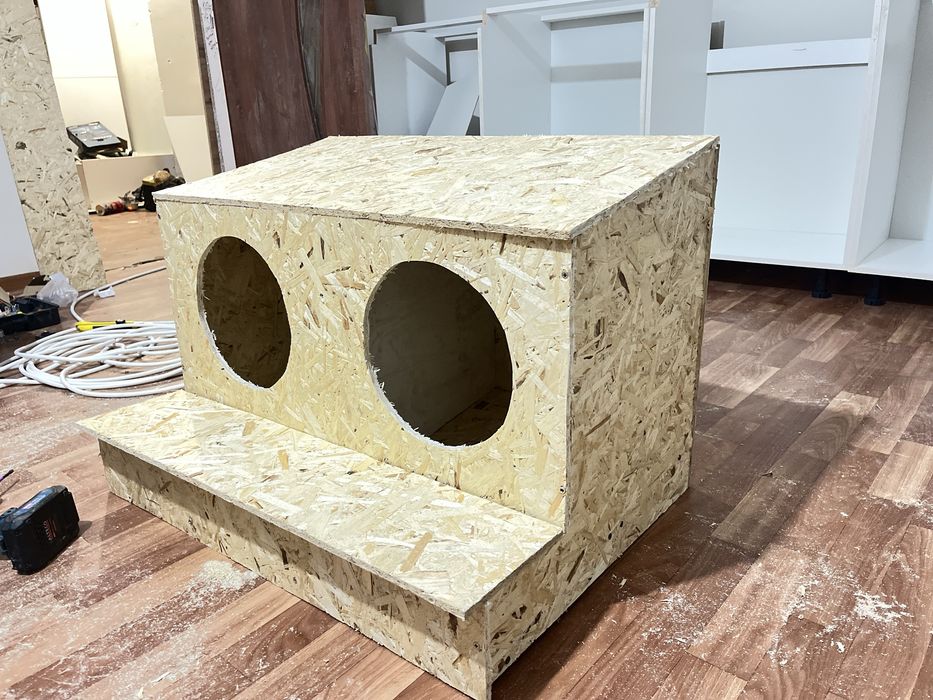 Гниздо будер карушка