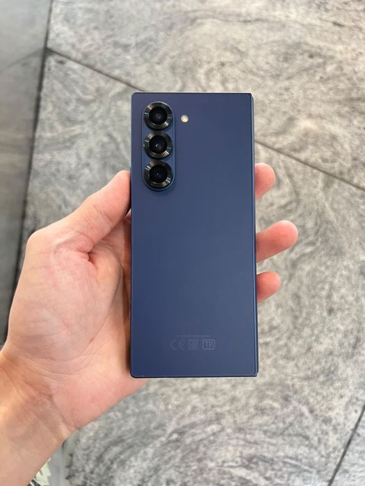 Samsung z fold 6