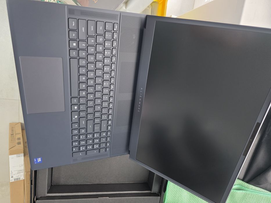 Laptop Alienware Area-51 AA18250 18inch WQXGA 300Hz, Procesor