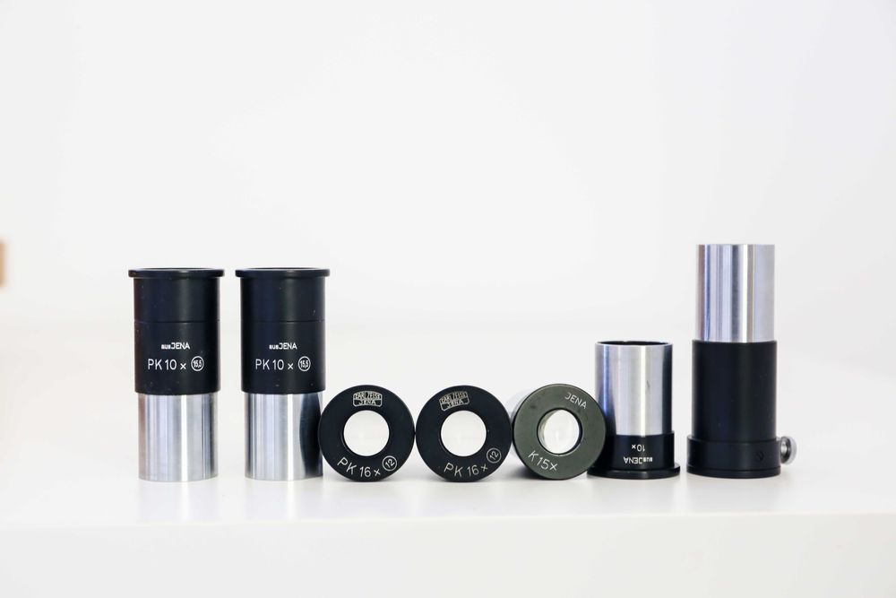 Бинокулярен Микроскоп Carl zeiss jena