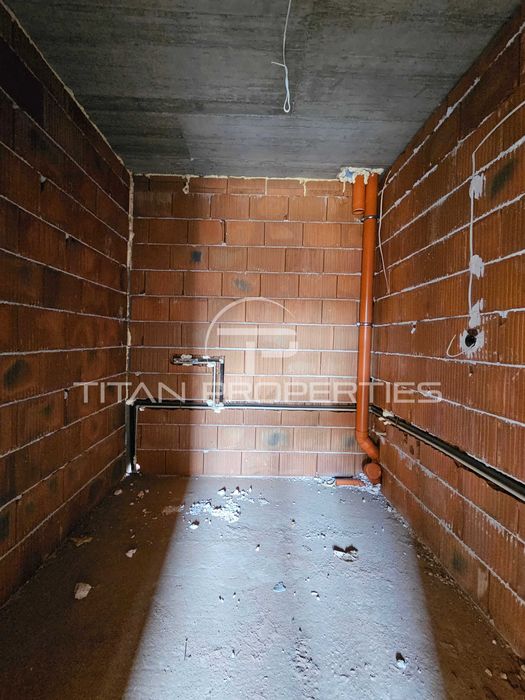 Едноетажна къща Първенец