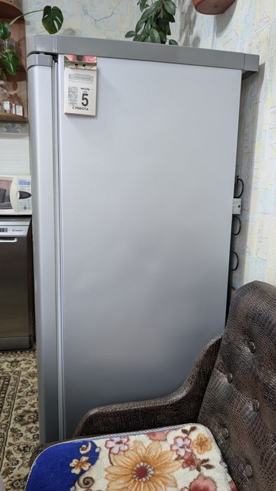 Продам морозилку "Бирюса“