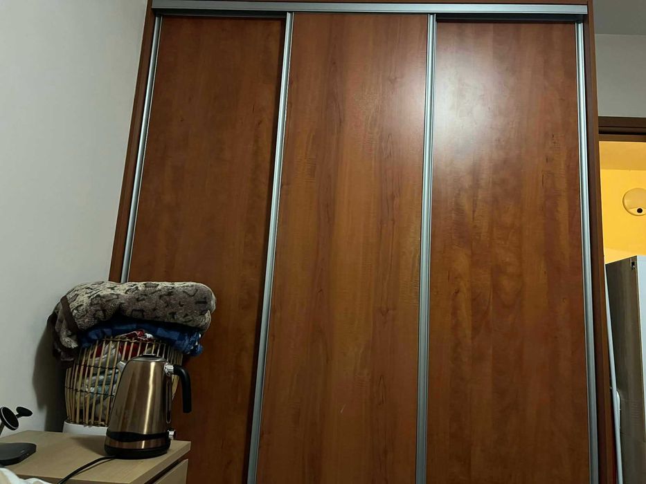 Подарявам гардероб 182х225х63