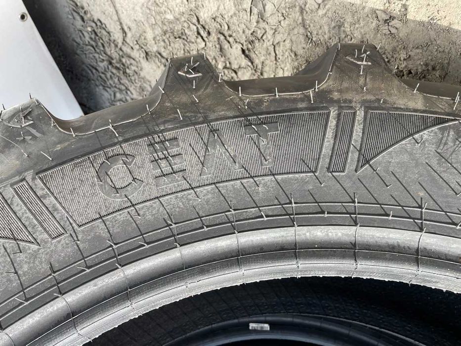 320/85R32 cauciucuri noi radiale marca CEAT pentru tractor CASE