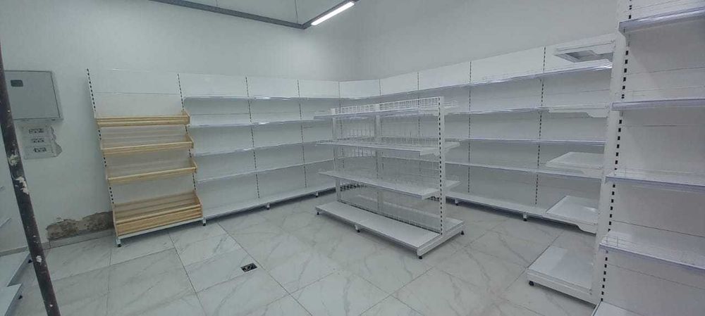 Стеллаж полки витрины