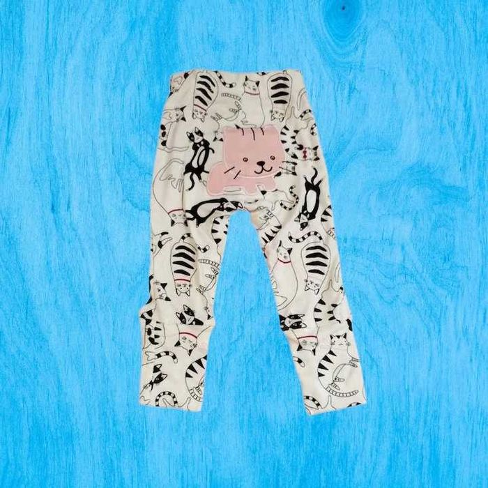 Pantaloni lungi cu manseta, pentru bebelusi, Alb, pisicuta, 1-3 luni