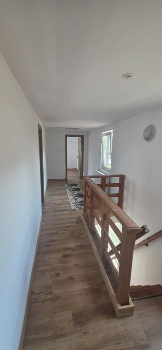 Casa +spatiu comercial in Hemeiusi