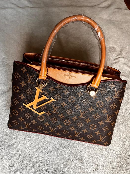 Geanta Louis Vuitton