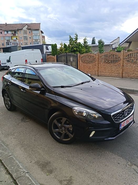 Volvo V40 Cross Country*Af.2016*1.6 D*116 Cp*Xenon*Piele*Navi*Clima*Led*Pilot!