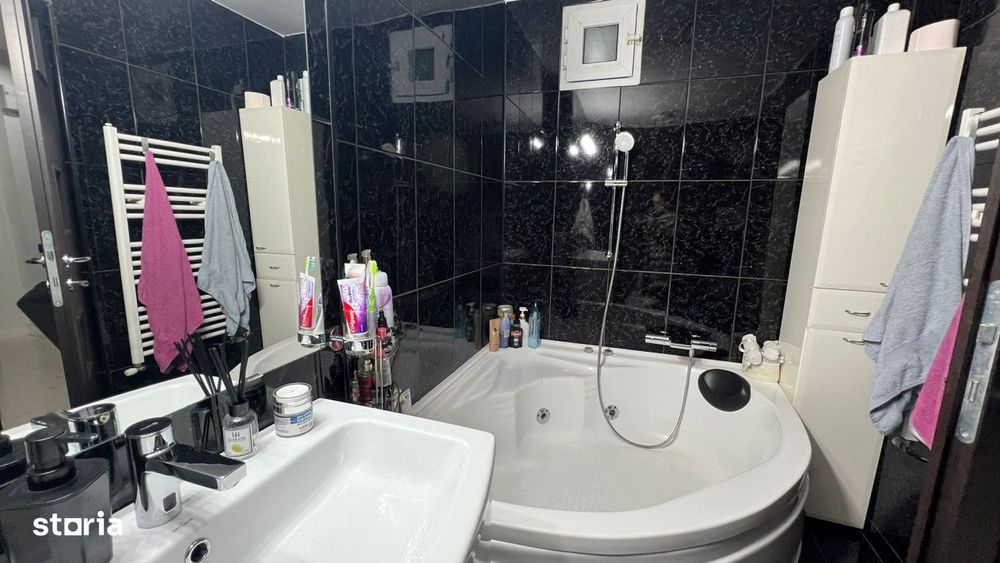 Apartament 3 camere si Spatii de Birou I Curte l Garajl Piata Muncii