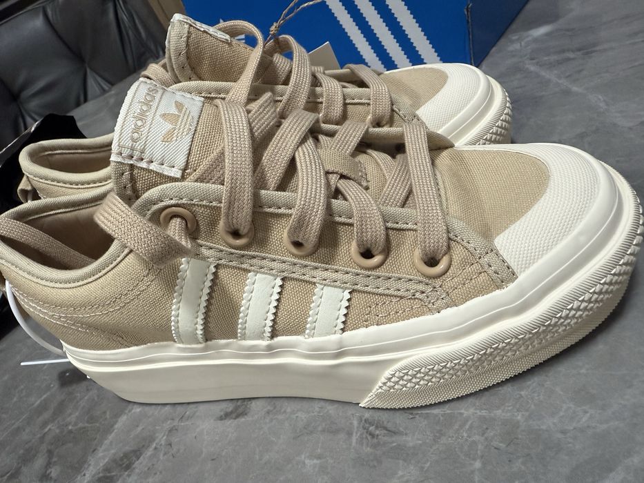 Продам Кеды Adidas originals