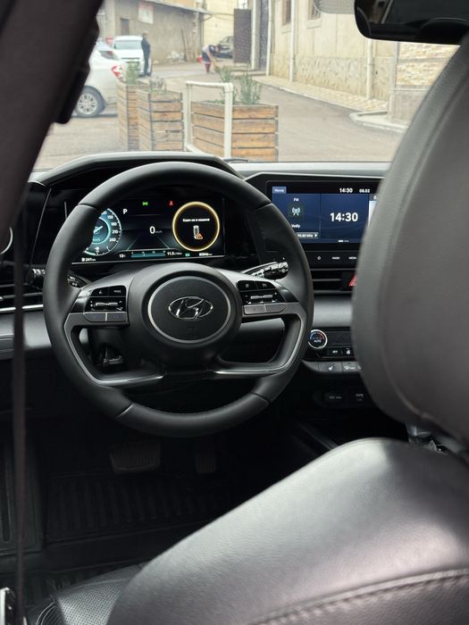 Hyundai elantra 2.0l nardo grey