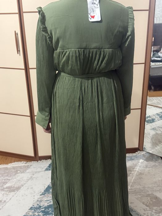 Жап-жаңа көйлек сатылады