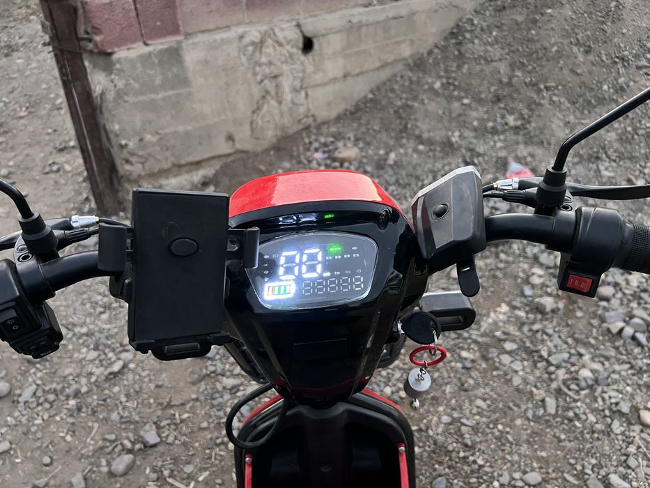 Скутер SK8 800ват