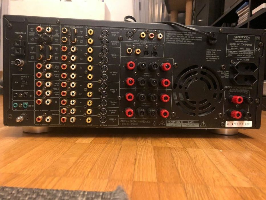 ONKYO Integra tx ds 939