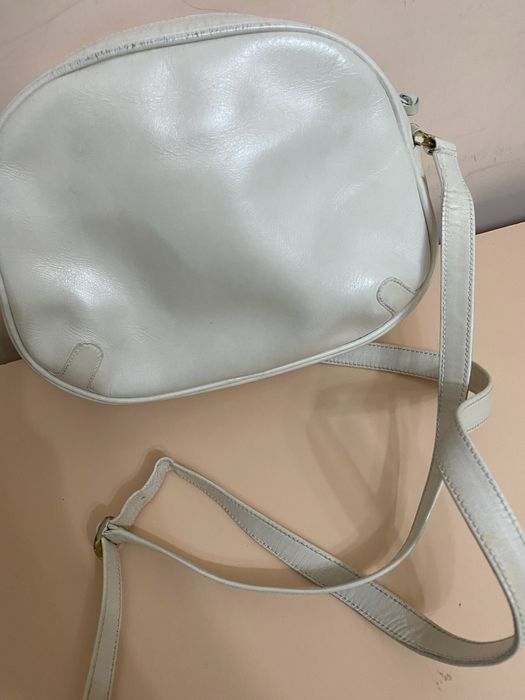 Geantă Gucci Vintage Originală, piele albă, cu serie autentică