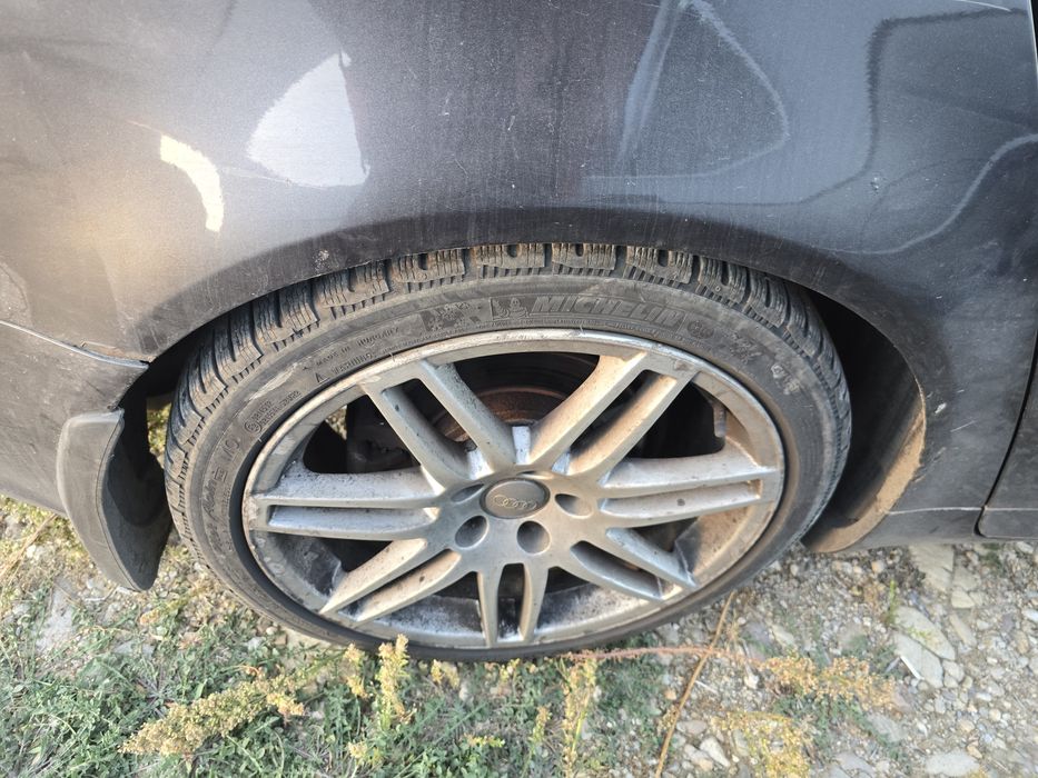 На части А4 Б7 Audi A4 B7 3.0TDI 233кс 18 джанти S line Recaro Ауди