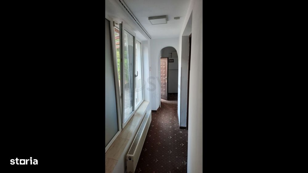 Vila spatioasa de vanzare l aproape de Primaria Sector 1