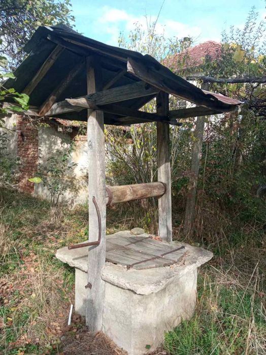 Къща в с. Равнище