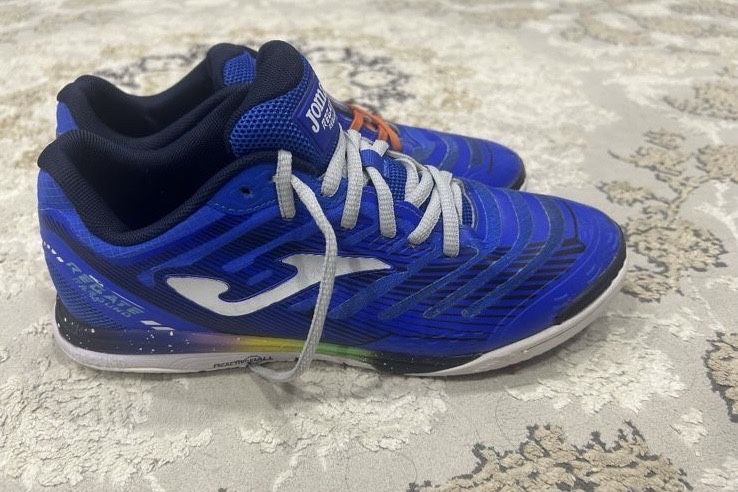 Продам кроссовки б/у, в хорошем состоянии