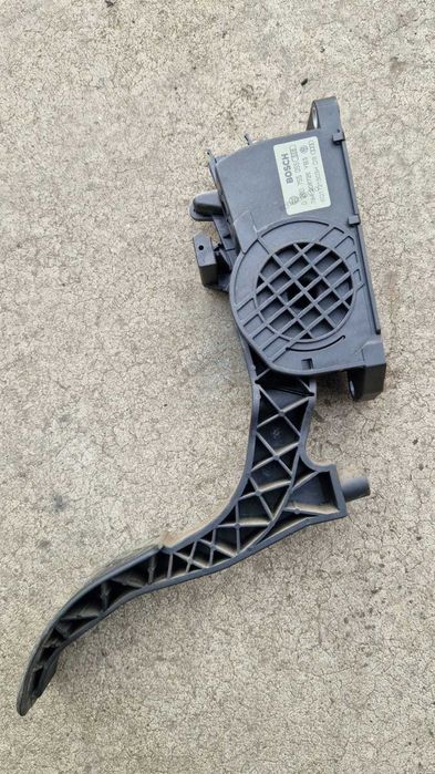 Pedala acceleratie Skoda Fabia 1 cod 0 280 755 055