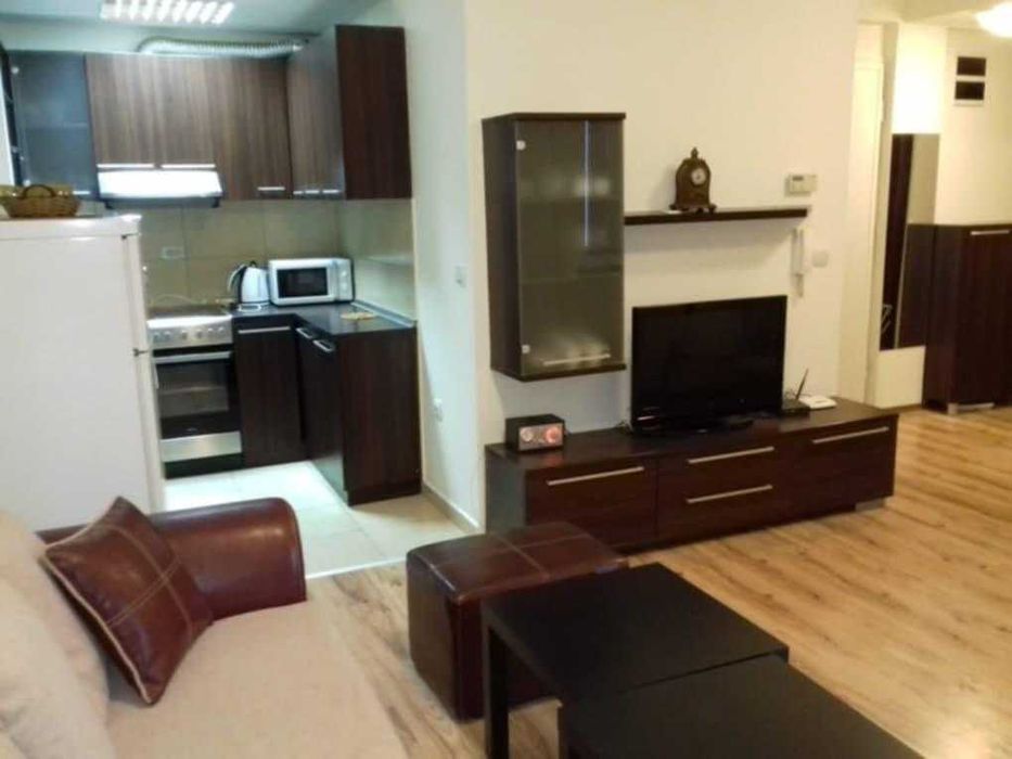 Дава се под наем Тристаен апартамент в Пловдив, Кючук Париж - 73 кв.м за 351.9 € - Снимка #1