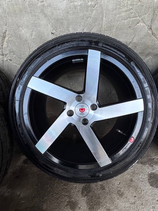 Vossen Diska + Balon, R.17