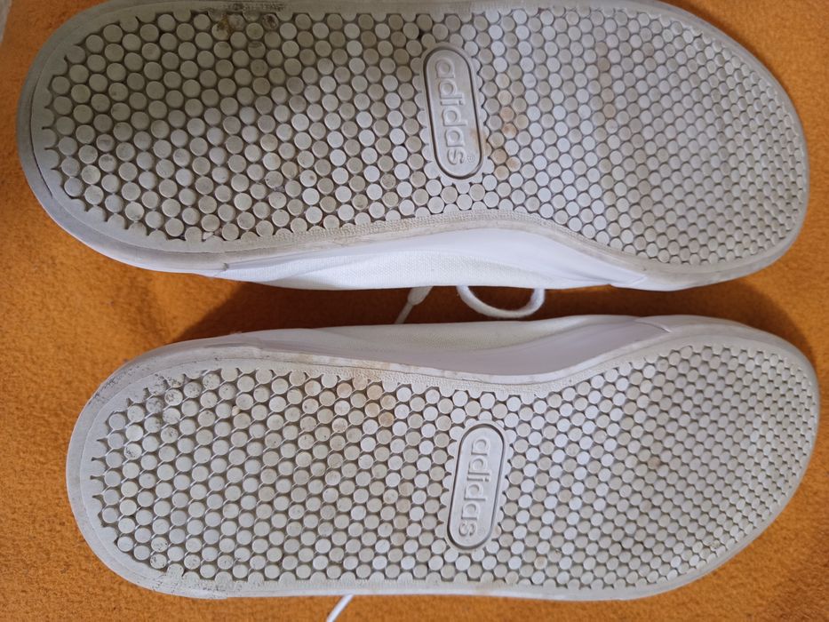 Маратонки"Adidas"41.номер