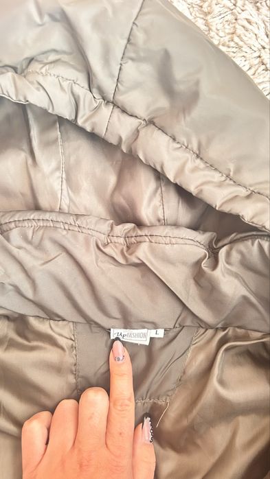 Дамско преходно яке