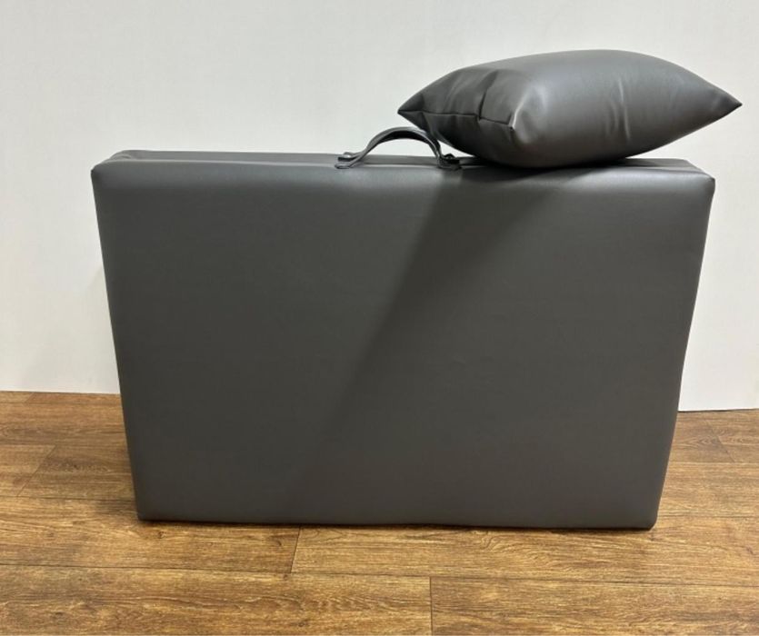 Кушетка с подушечкой !