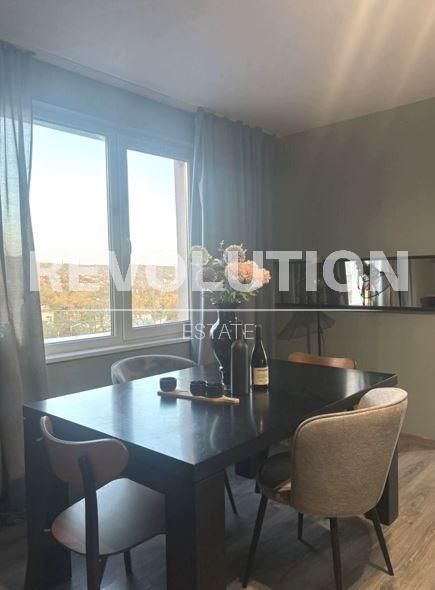 Дава се под наем Етаж от къща в Варна, м-т Пчелина - 150 кв.м за 1530 € - Снимка #2