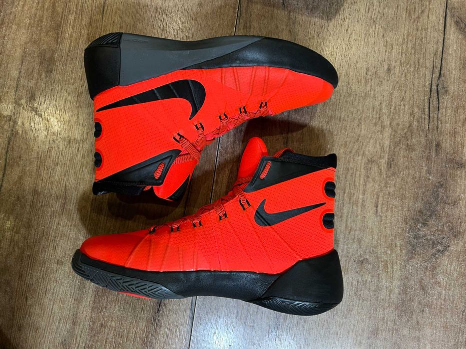 ОРИГИНАЛНИ *** Nike Hyperdunk 2015 /  Red Black