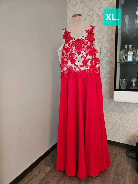 Rochie lunga rosie XL