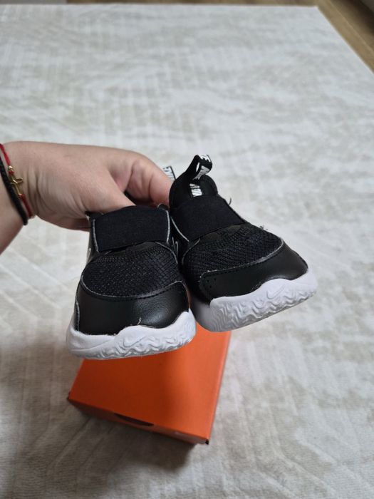 Обувки Nike flex runner 3 номер 22