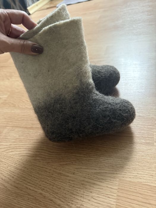 Продам детскую обувь