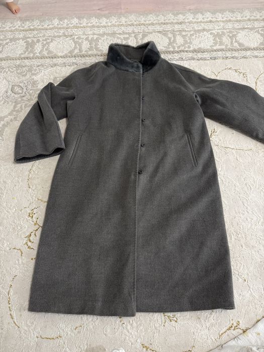 Пальто продам 50/52 размер