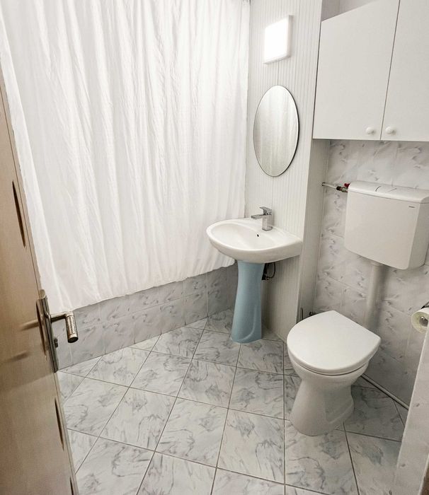 Apartament 2 camere, gata de locuit cu  bucătarie separată