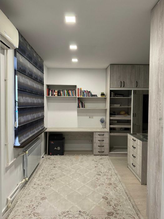 Продам 4-х комн квартиру